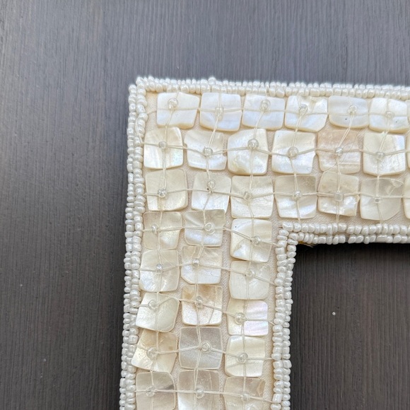 Vintage Shell Mosaic Photo Frame - Picture 2 of 5